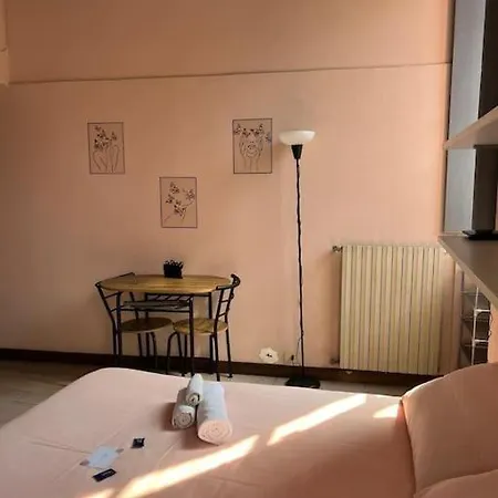 Appartement Minimal Con Travi A Vista *