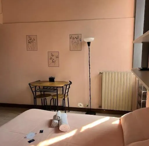 Apartman Minimal Con Travi A Vista *