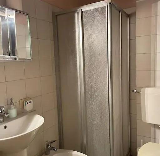 Minimal Con Travi A Vista Lägenhet *